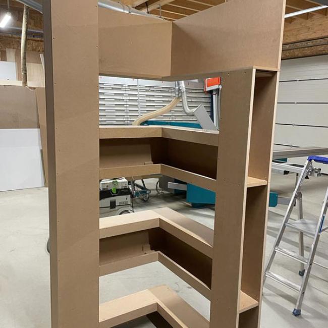 Fabrication d'un meuble d'angle